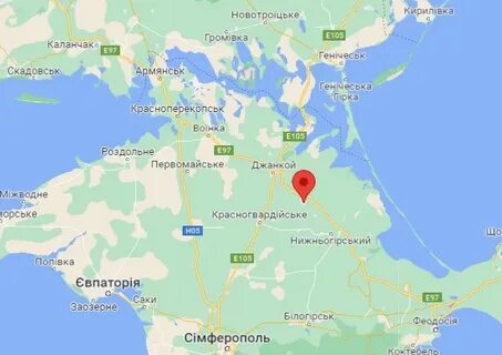 С какими областями граничит джанкой
