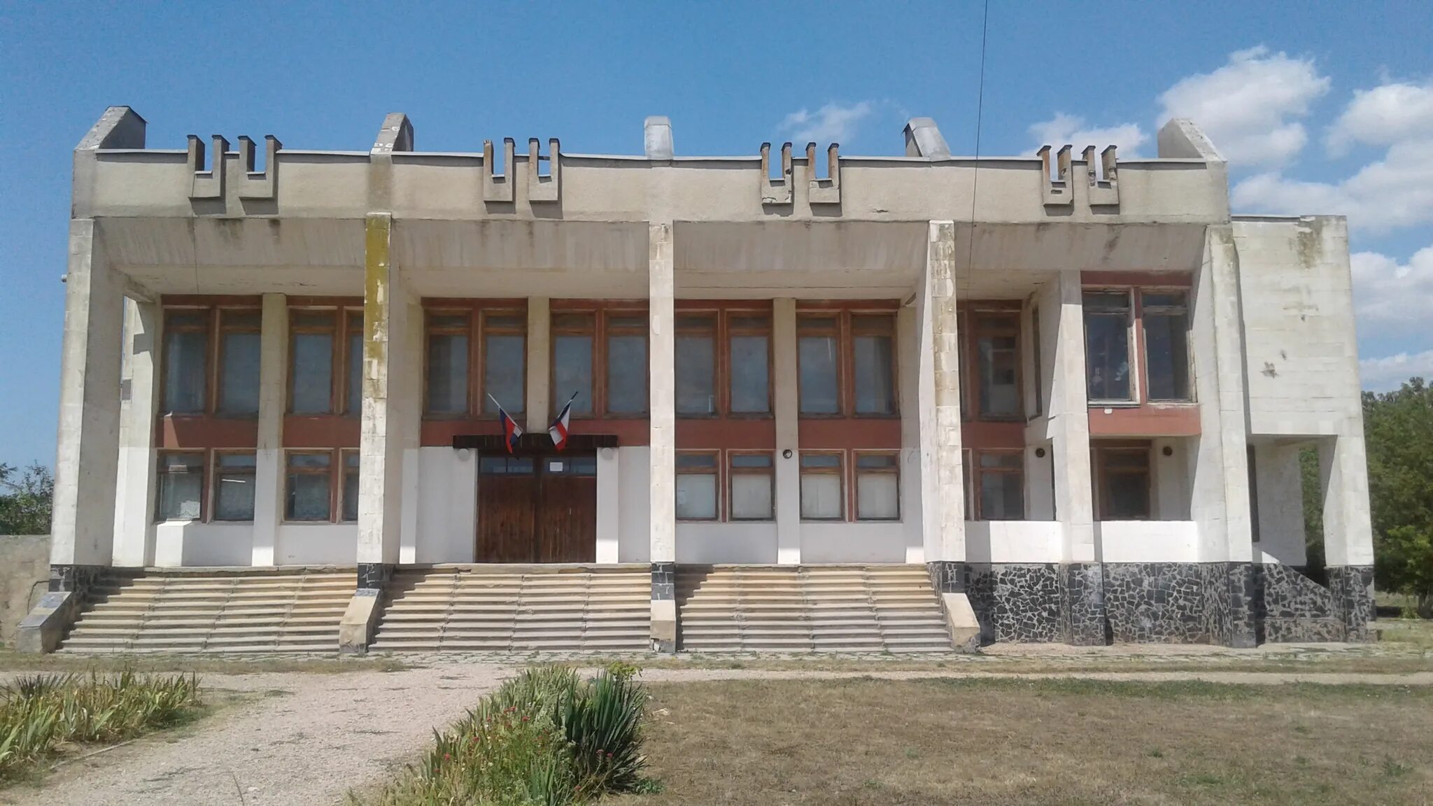 дома культуры крыма. село октябрьское первомайский район. г феодосия пгт приморский дк. дома культуры крыма. крым.