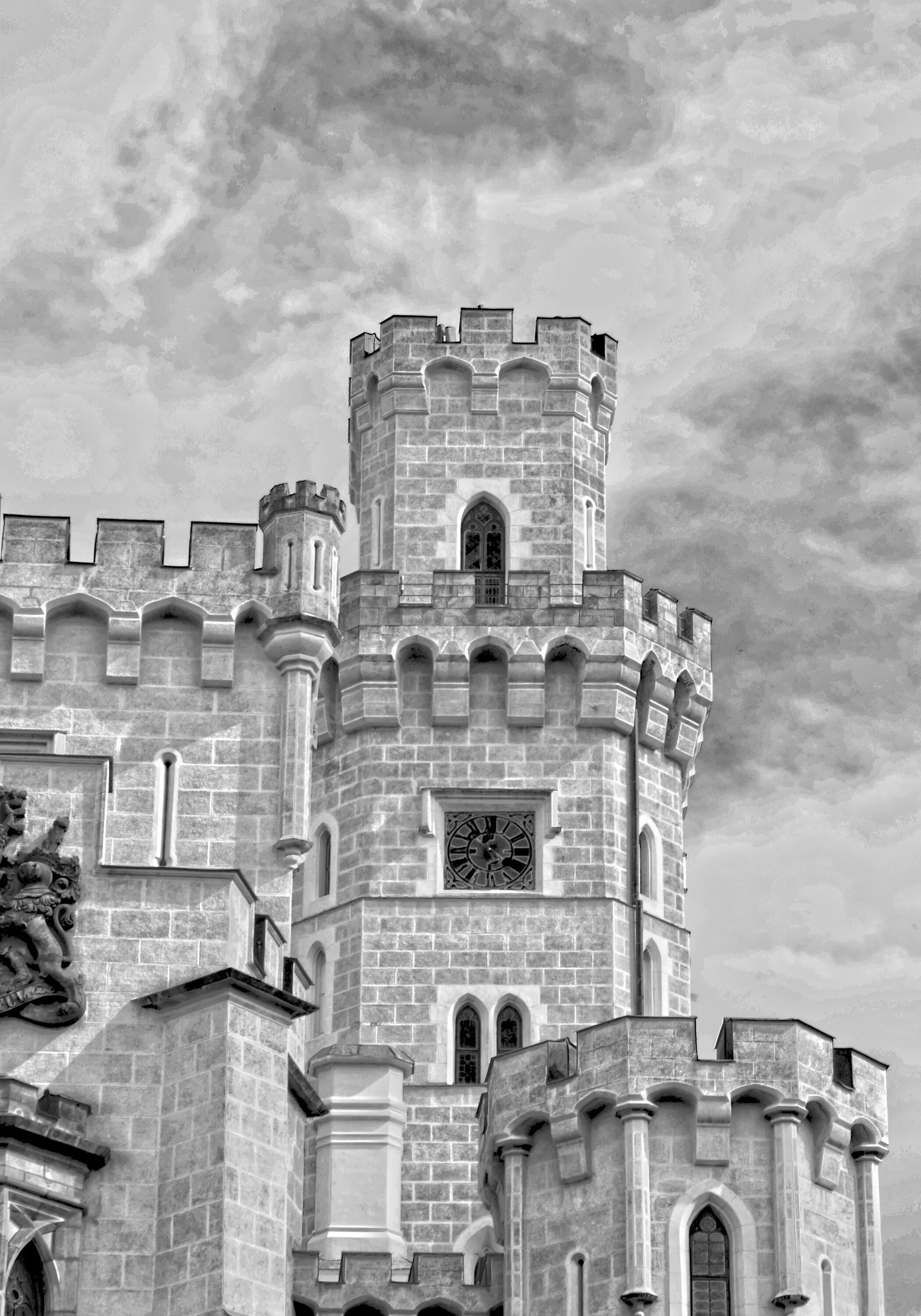 Wallpaper : building, sky, castle, Nikon, ruins, chateau, cloud, tree, blackwhit