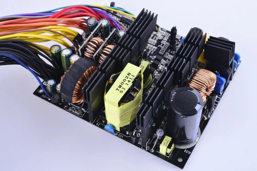 Power Supply ATX 1000w NZXT. Блок питания ксас 1000 w. Блок питания 1850w Zumax. Блок питания 1000w-12v. Блок пауэр