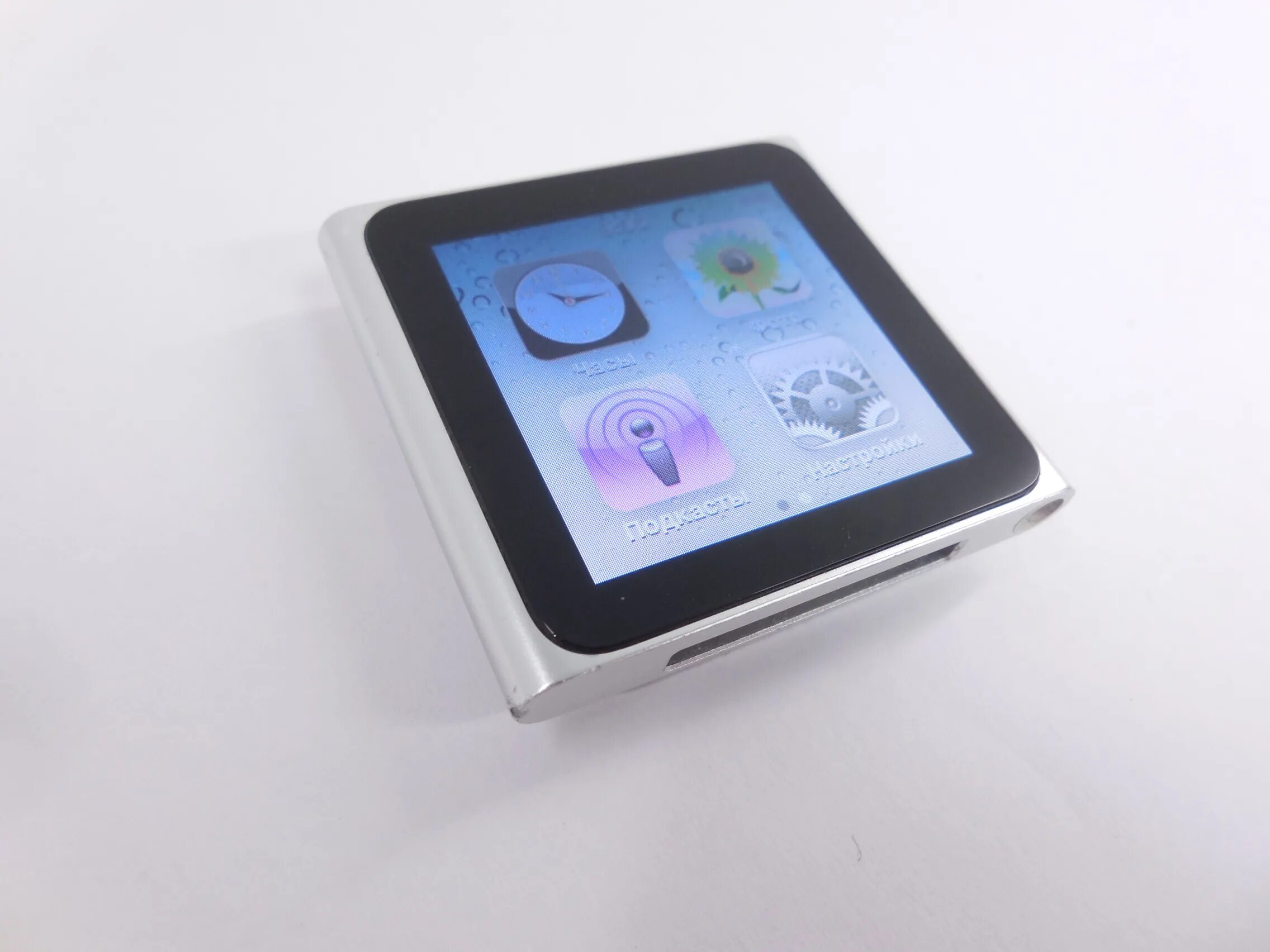 Apple player. Apple IPOD Nano 8gb. Плеер Apple IPOD Nano 8gb. Apple IPOD Nano 6. IPOD Nano 6 8gb.