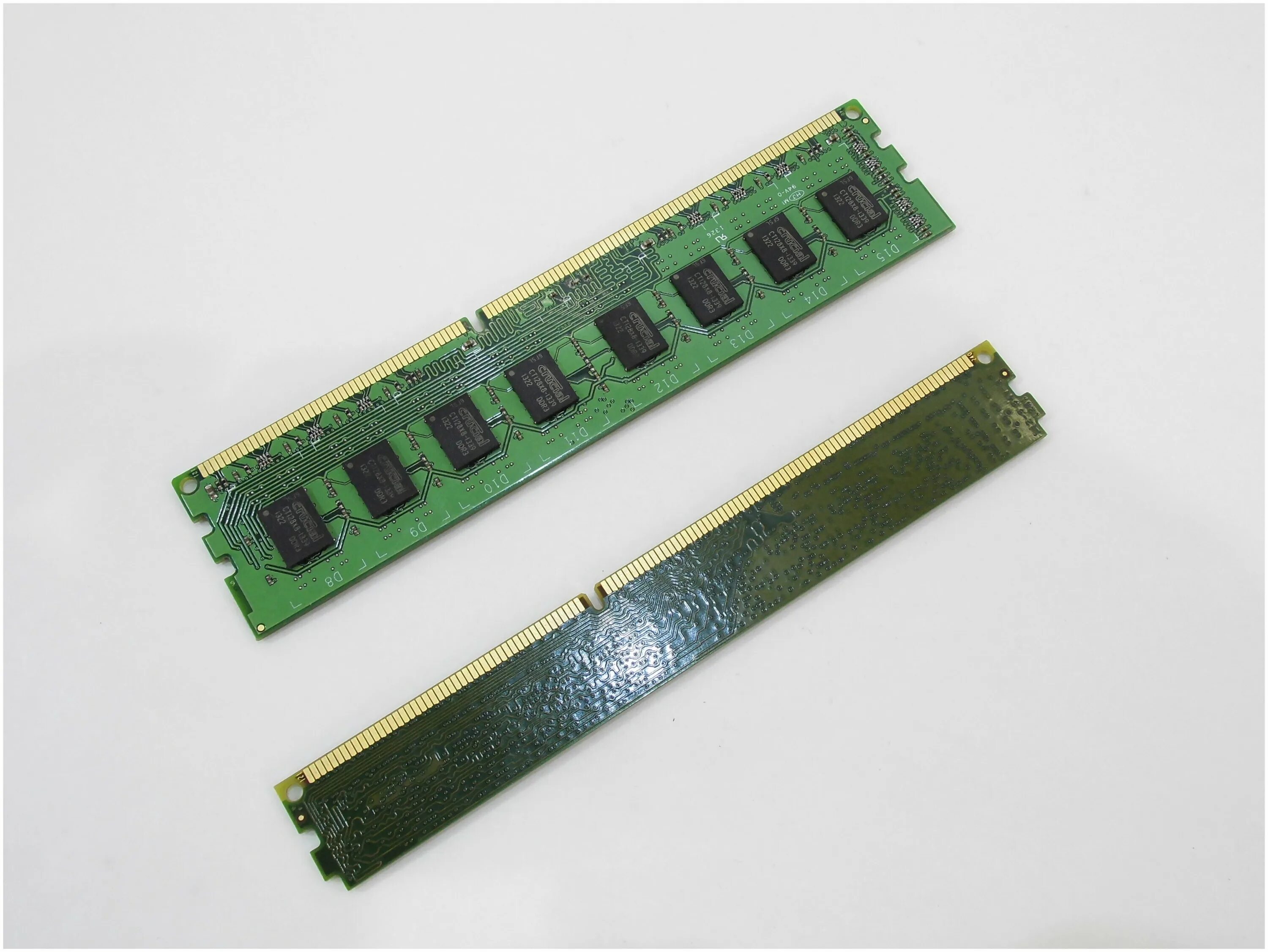 Ddr3 1333 частота. Модуль памяти ддр 3. ddr 1333mhz 2gb. ддр3 плашки озу. ддр3 1033.