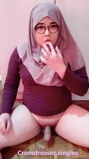 Hijab shemale porn