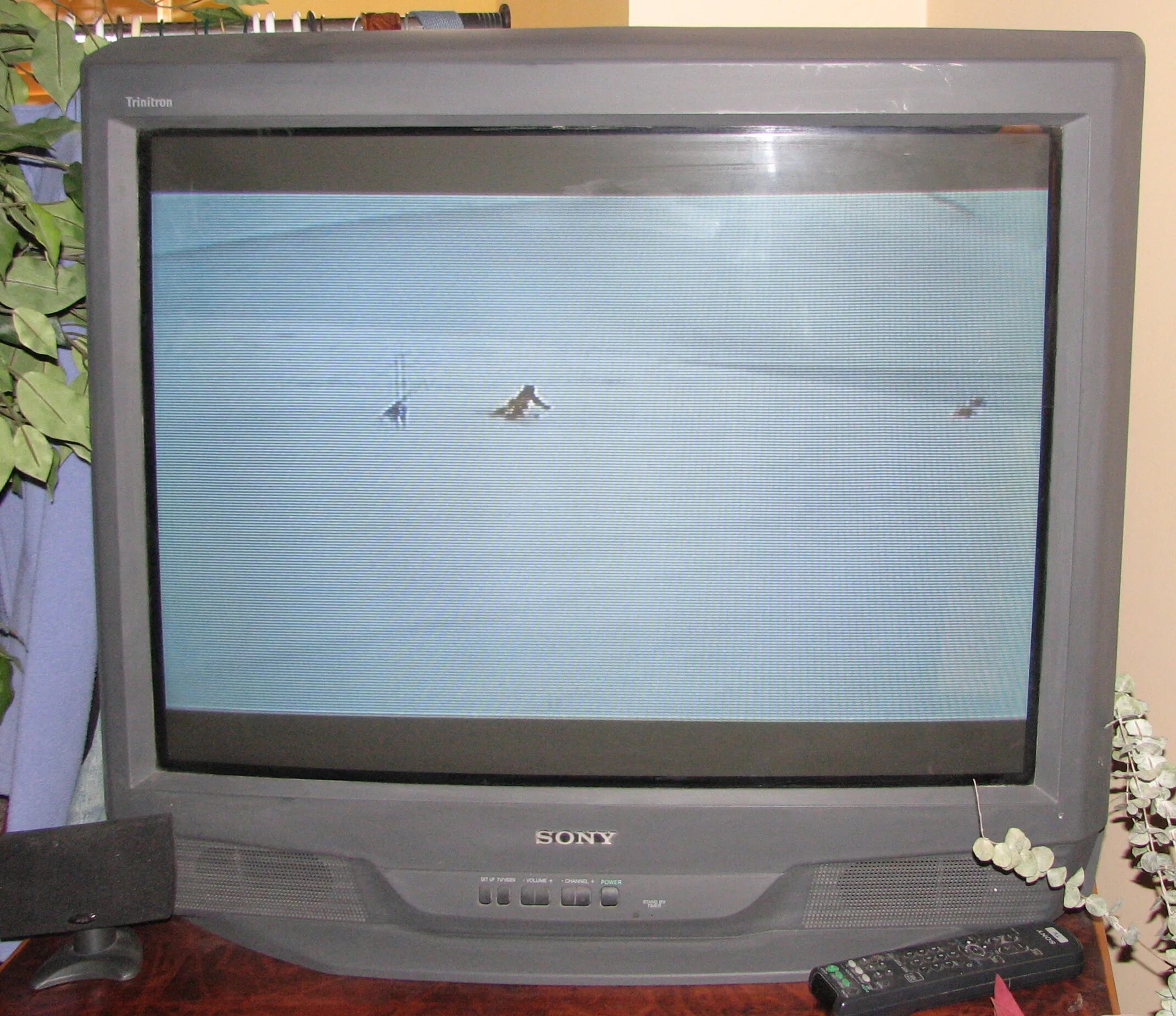 Авест 54тц03. Телевизор чангхонг 29а6500. Телевизор сони trinitron. Sharp lc 37. Le32r89bdx/xee отзыв.