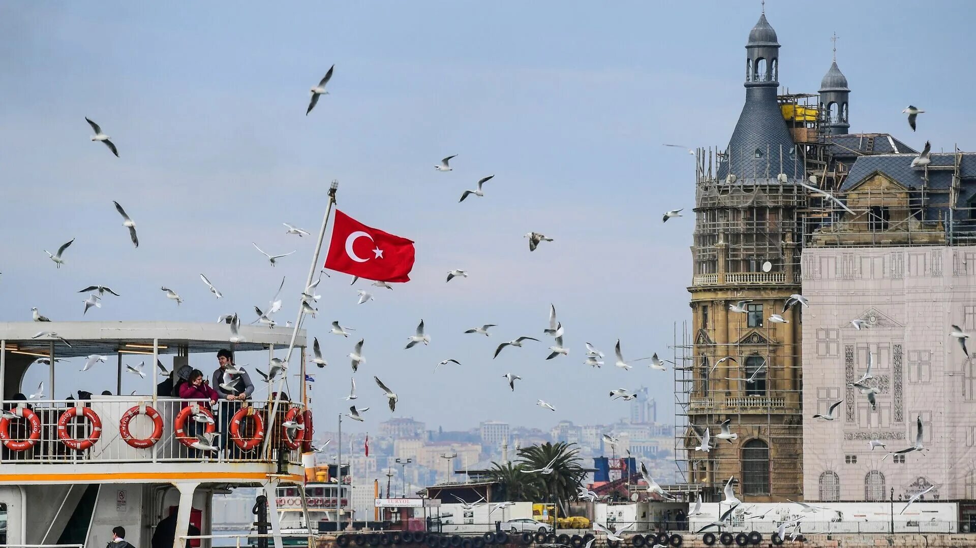 Стамбул русскоговорящий. Турция конфликты туристов 2023. Стамбул фото 2023. Стамбул сегодня флаг. Въезд в Стамбул.