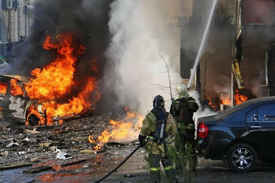 Что горит ростов на дону сейчас сегодня. Пожар в гостинице ростов на дону. пожар ростов на дону 2017. пожар центр ростов на дону. hgj;fh d hjcnjt yf ljye.