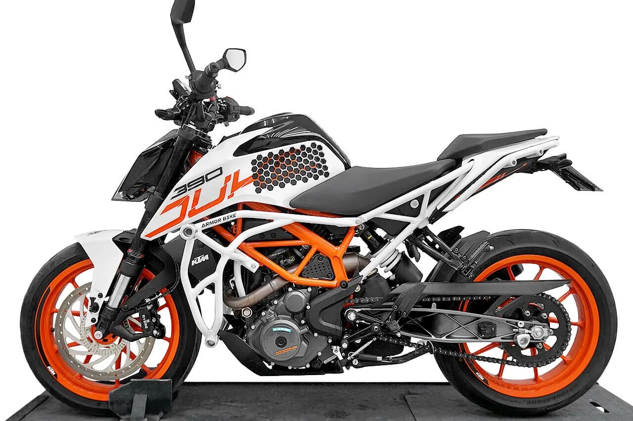 Мотоцикл KTM Duke 390. KTM Duke 390 2021. KTM Duke 390 2020.