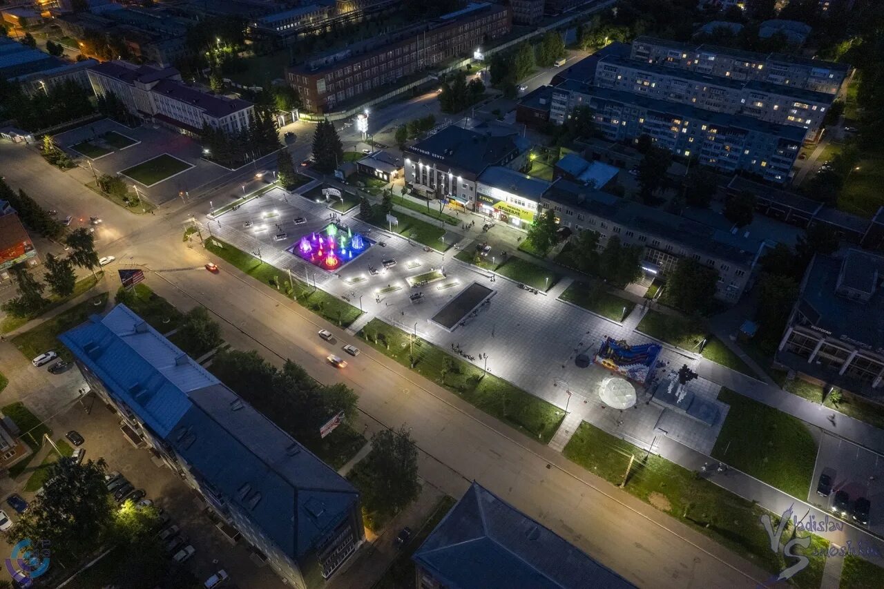 администрация вятско полянская. кафе зимняя вишня вятские поляны. вятские поляны айсберг гагарина 9 фото. койот вятские поляны. вятские поляны улица ленина 248.