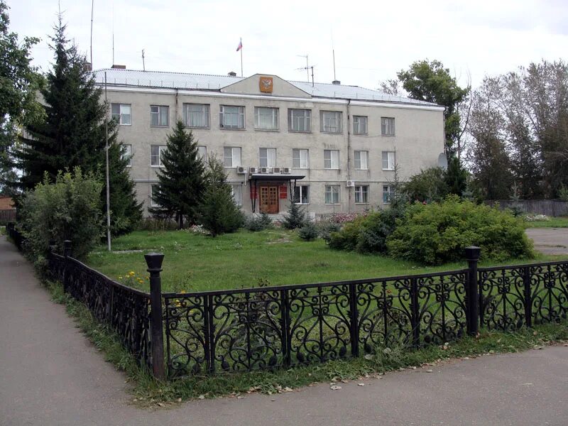 Енисейск вид сверху. Енисейск центр города. Дом востротина енисейск. Енисейск красноярского школа. Дом купца захарова енисейск.