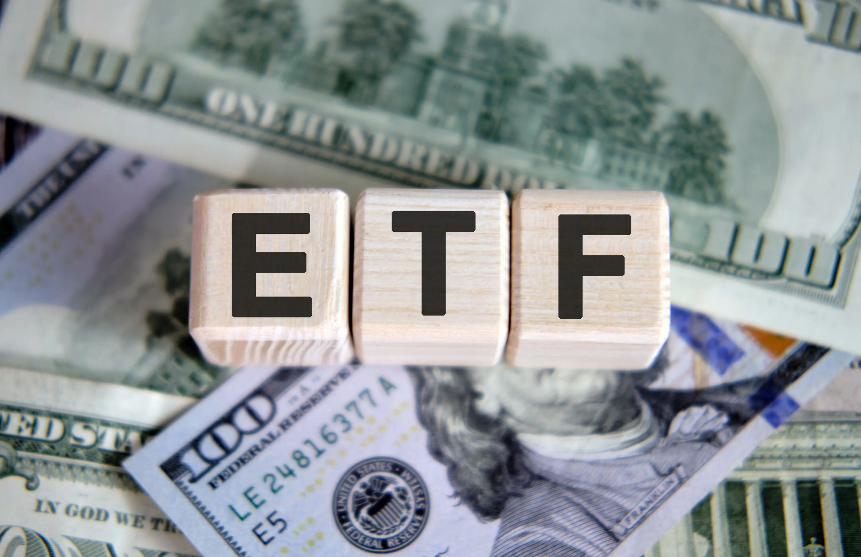 Etf бумаги. ETF фонды. Фонд ETF картинки. ETF инвестиции. Инвесторы в ETF.