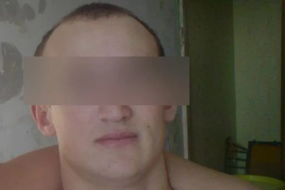 Ограбление банка в хабаровске. Ограбление банка в хабаровске. Неизвестный пол фото. Ограбление совкомбанка хабаровск. Грабеж в магазине.