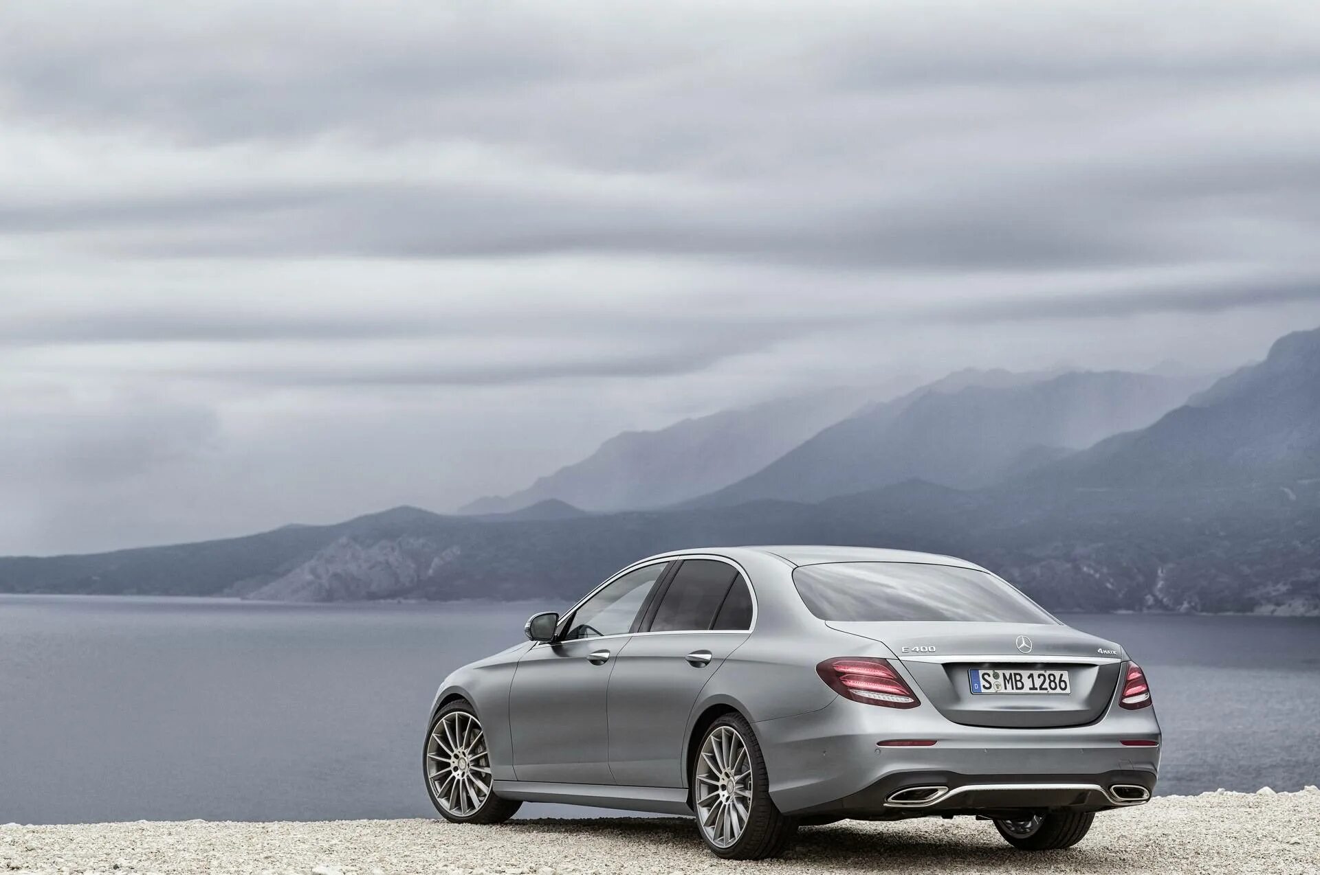 Е класс 2016 год. Мерседес-бенц е-класс w213. mercedes e class 2016. мерседес бенц e class w213. мерседес е класс 2016.