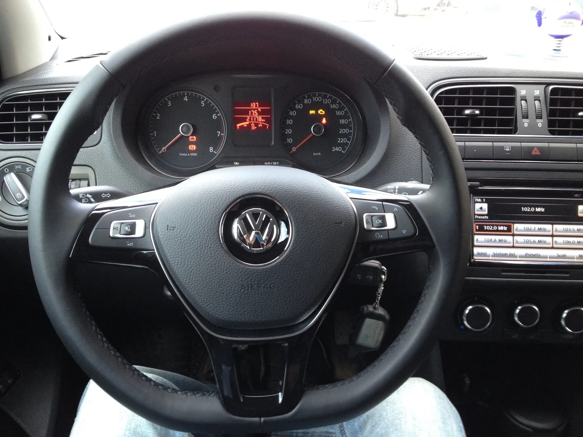 Установка мультируля поло. Мультируль volkswagen polo. мультируль поло седан 2012. мультируль vw polo sedan. мультируль поло 2019.