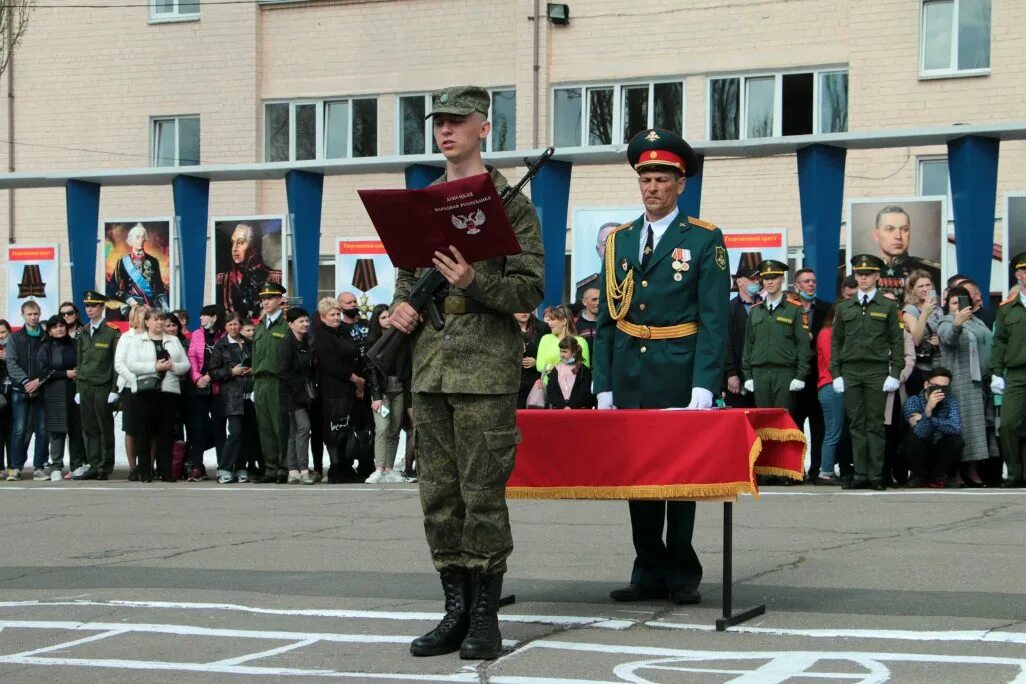 Призыв в ДНР. Срочники ДНР. Срочная служба в ДНР. Военная присяга ДНР.