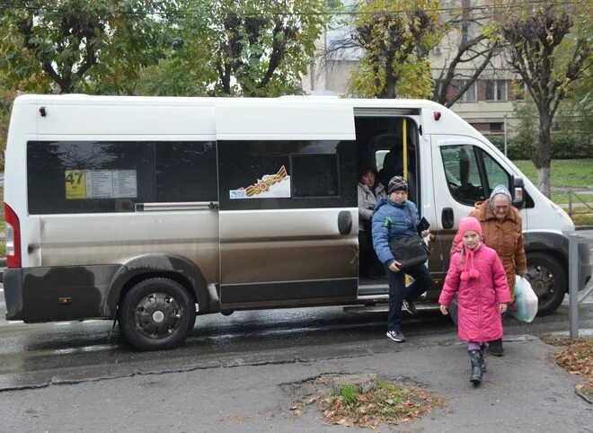 Автобус 47 икша долгиниха. 47 Автобус Рязань. Маршрут 47 Рязань. Маршрут 47 маршрутки Рязань. Перевозка пассажиров Рязань.