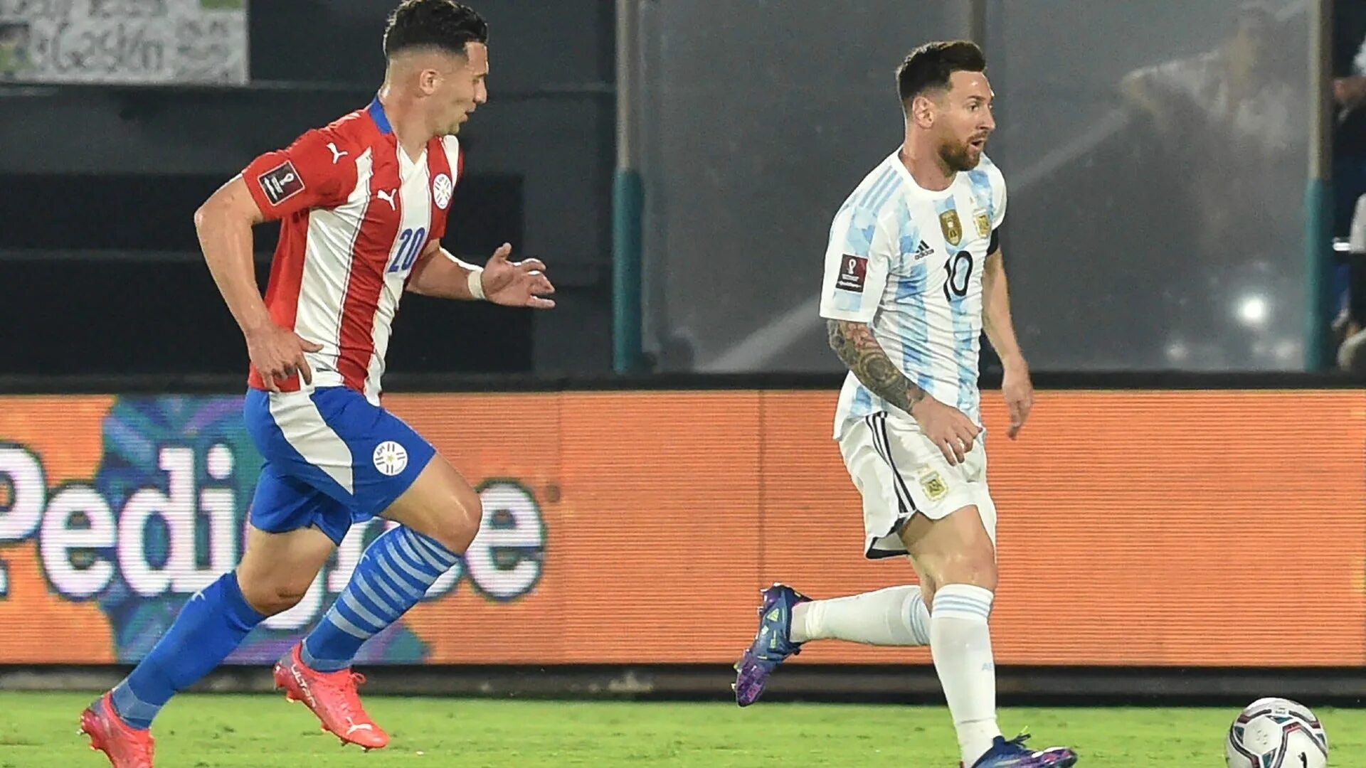 Витсель атлетико мадрид. Argentina paraguay. Время в аргентине. Месси матч голландия аргентина чм 2022. Аргентина видео.