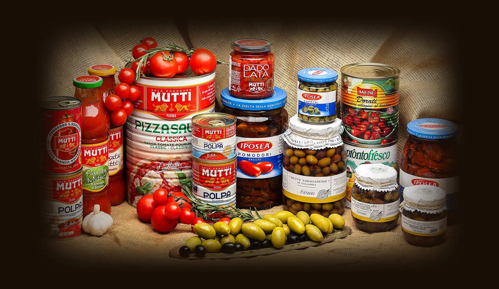 Консервированные продукты. Овощные консервы. Товары для консервирования. Бакалея консервы. Консервированные продукты ассортимент.