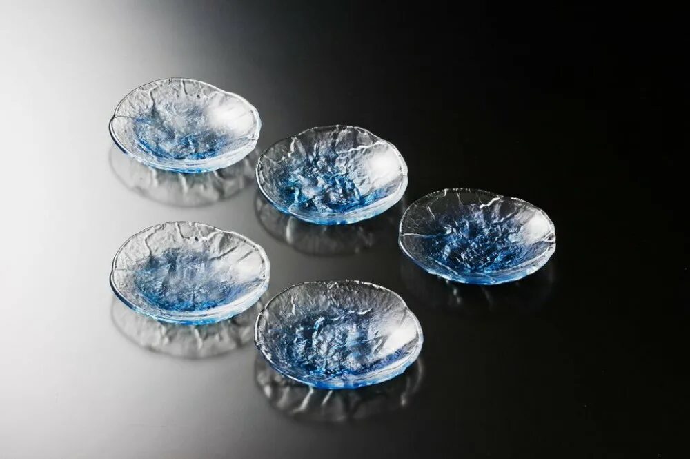 Soga Glass набор салатников. Посуда Soga Glass Japan. Стеклянное блюдце. Тарелки из стекла