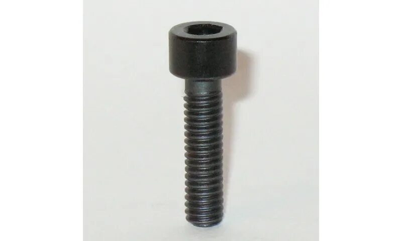 Винт шестигранный м4