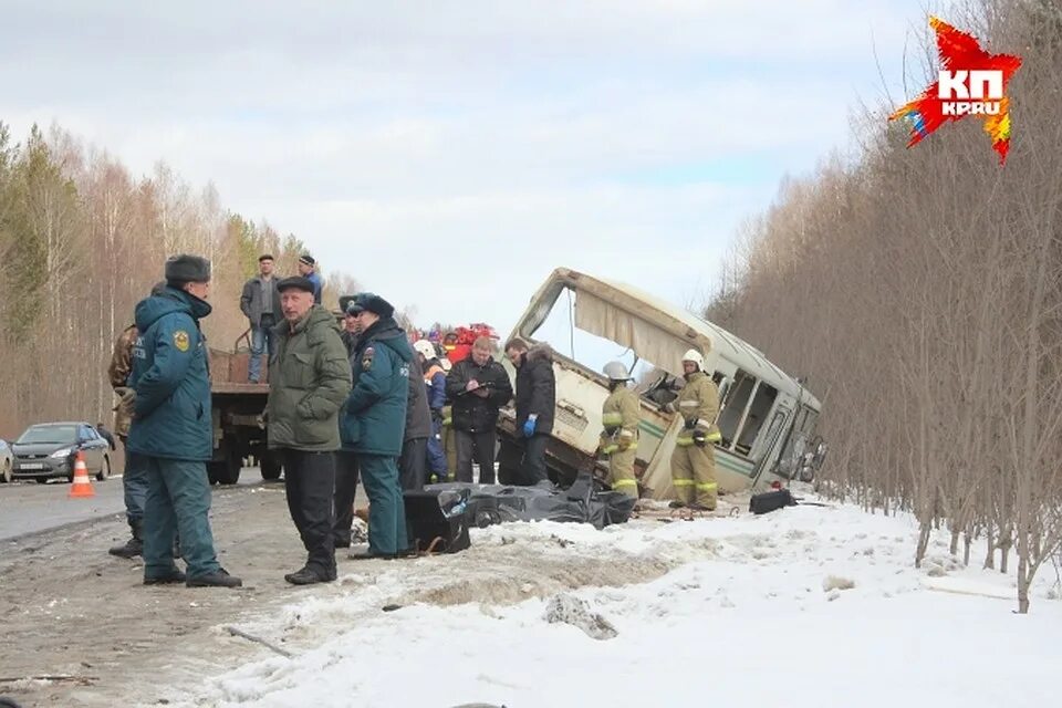 Дтп трасса вятка сегодня. Дтп на трассе вятка сегодня. авария на трассе вятка сегодня. авария большое седельниково арамиль.