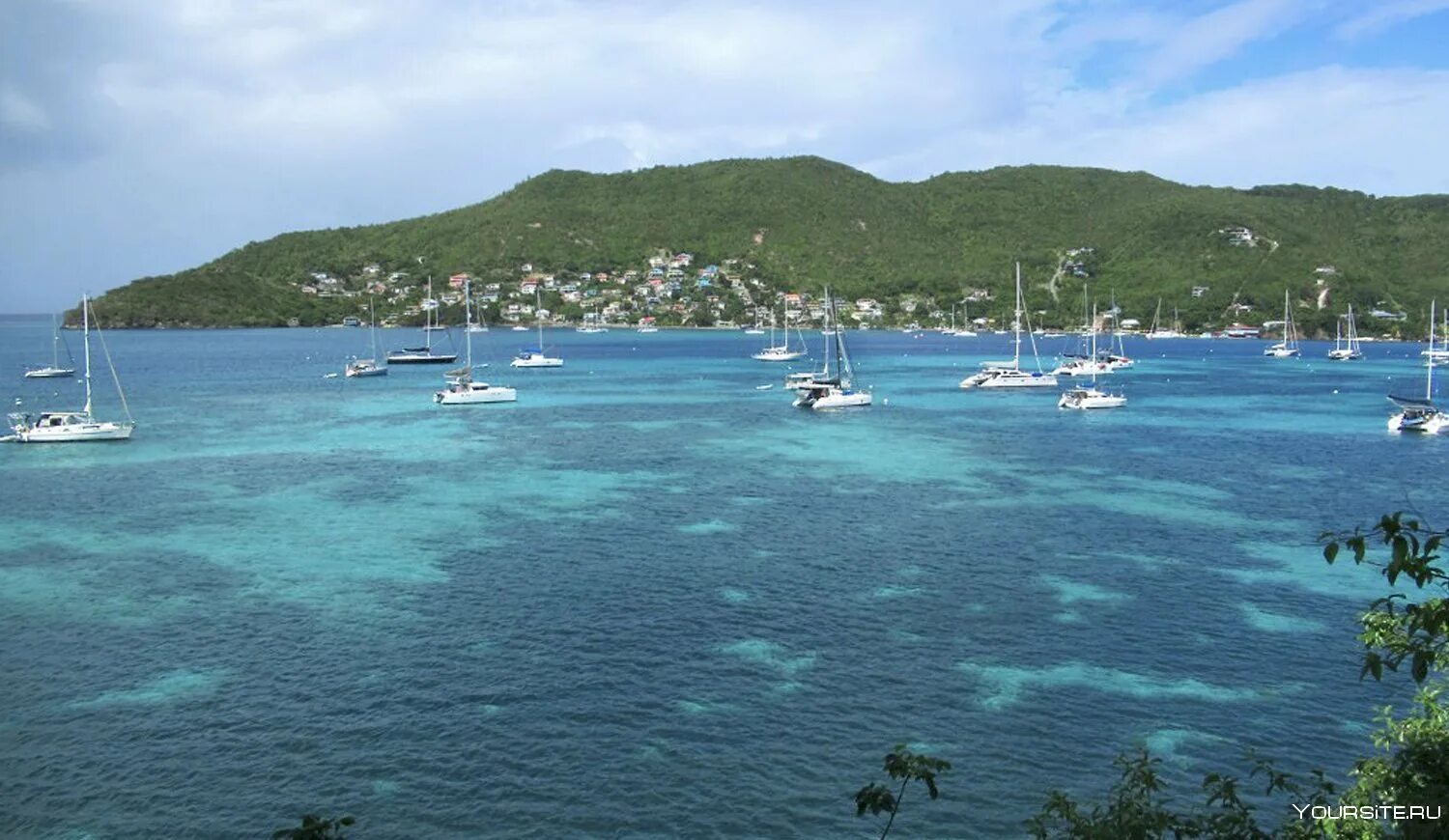 Сент винсент и гренадины. Сент винсент и гренадины. Остров сент винсент. Остров сент винсент. Остров бекия сент-винсента и гренадин.