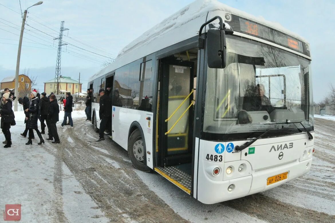 лиазы чебоксары. маршрут чебоксары новочебоксарск. автотранспорт чебоксары. чебоксары троллейбусная остановка. чувашия автобусы троллейбусы.