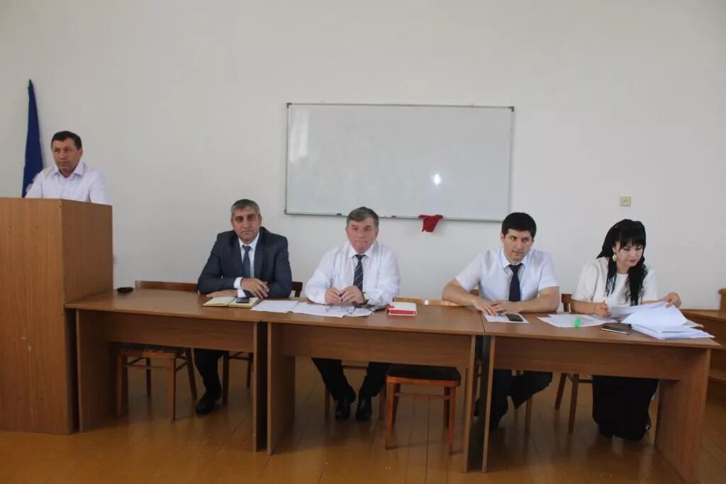 Директор дгу в хасавюрте. Педагоги дгу хасавюрт. Правовой колледж в хасавюрте. Университет хасавюрта. Дгу хасавюрт колледж.