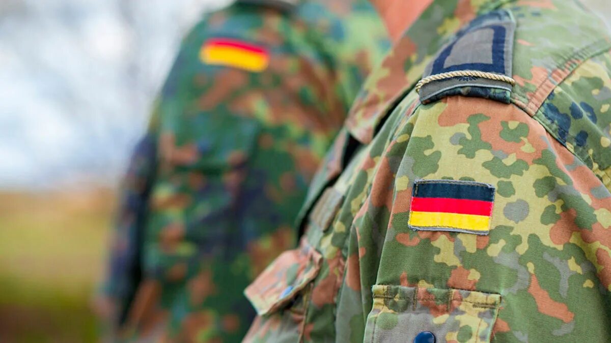 Военные германии. Флаг Бундесвера. Немецкая армия. Солдаты Германии.