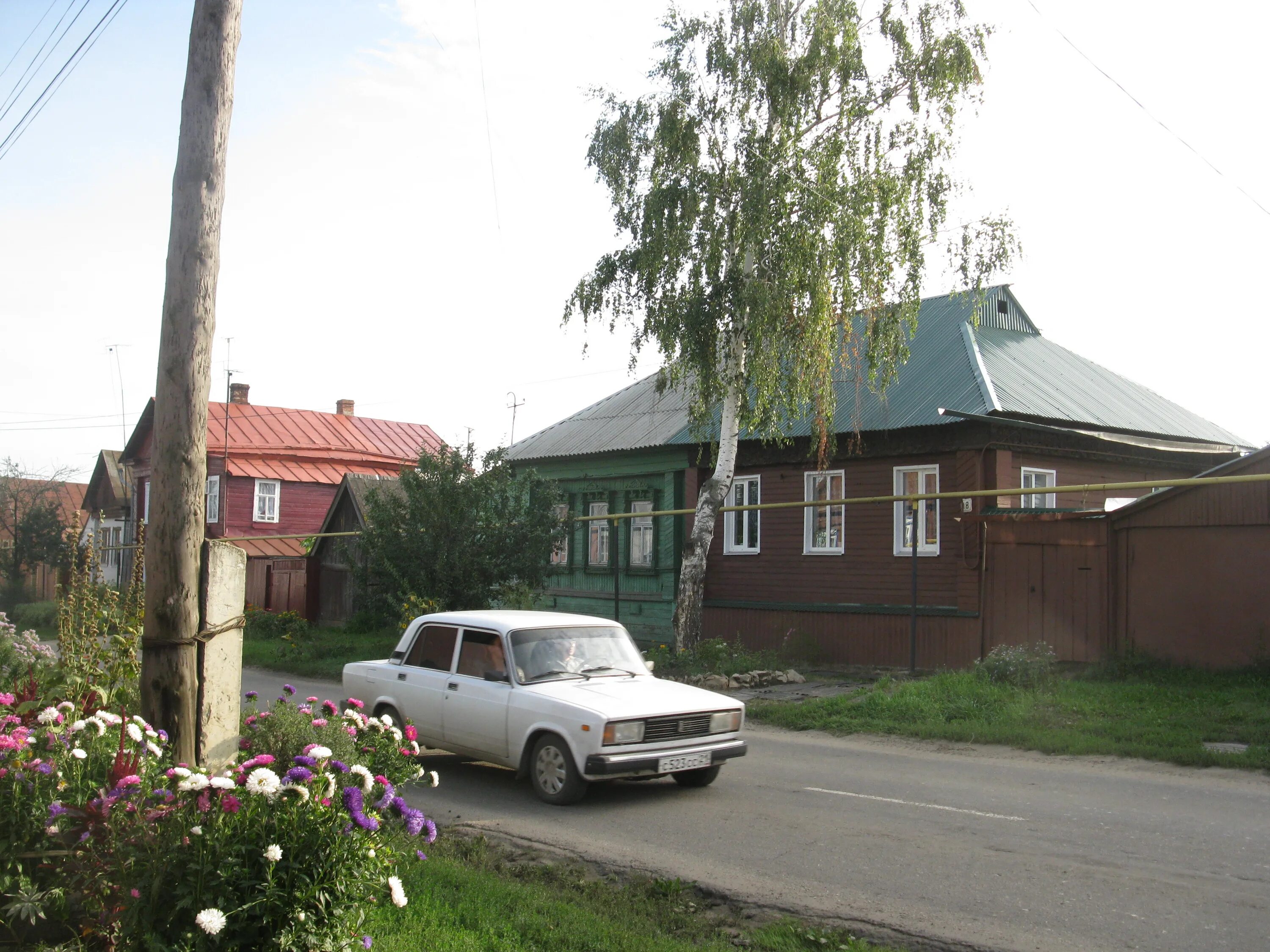 Старинные здания алатыря. Фото алатырь пер чкалова 12. Улица тельмана 37. Алатырь ул комсомола. Алатырь город стрелка 23.