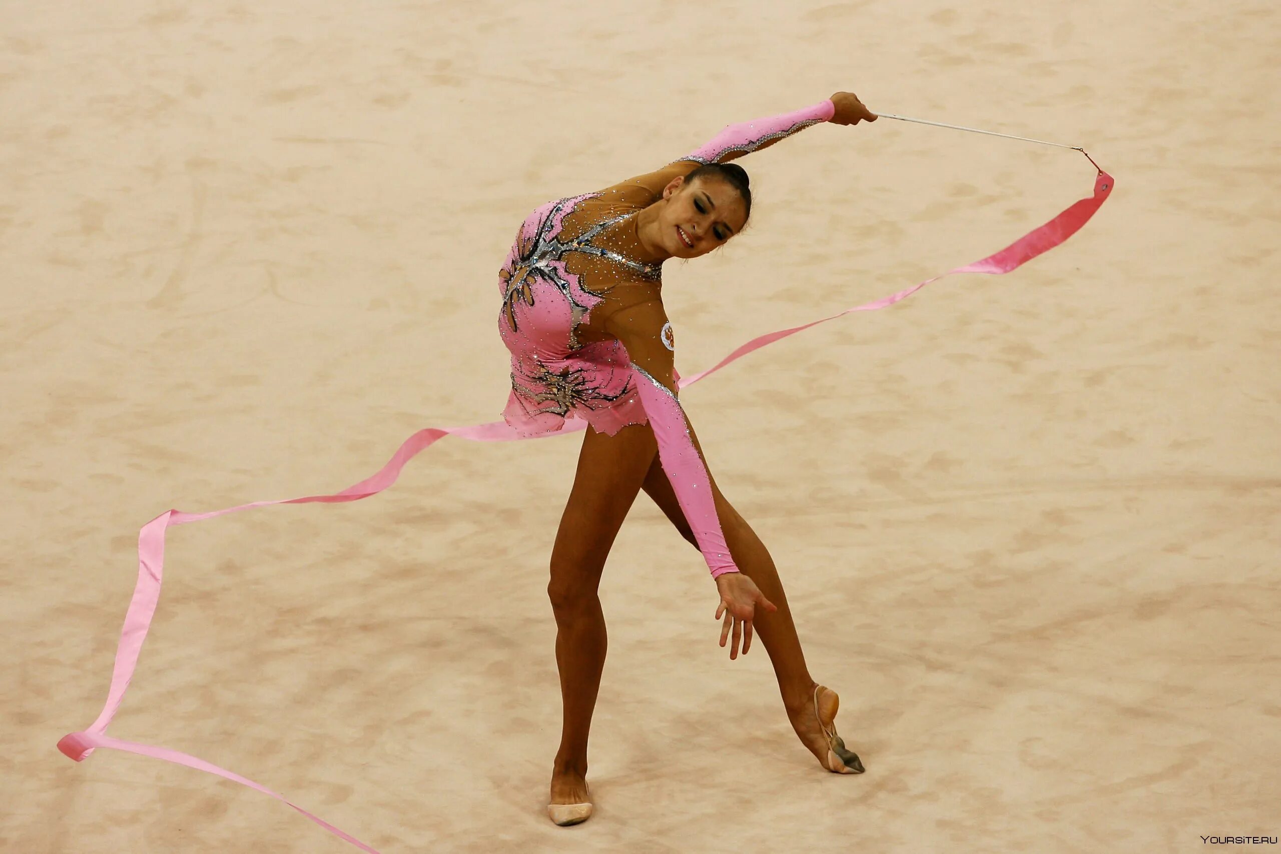 Гимназистка алина габаева. Евгения канаева гимнастика. Лучшие гимнастки. Лучшие гимнастки. Софья хуболова гимнастика.