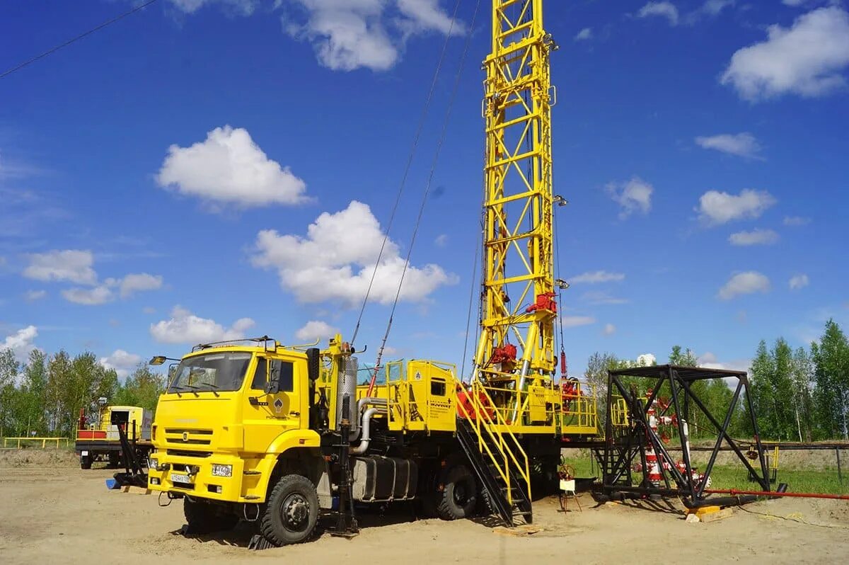 Буровой станок барс бс-215. Лебедка апрс 40. Подъемники крс прс. Агрегат апрс 60 на 80. Подъемники крс прс.