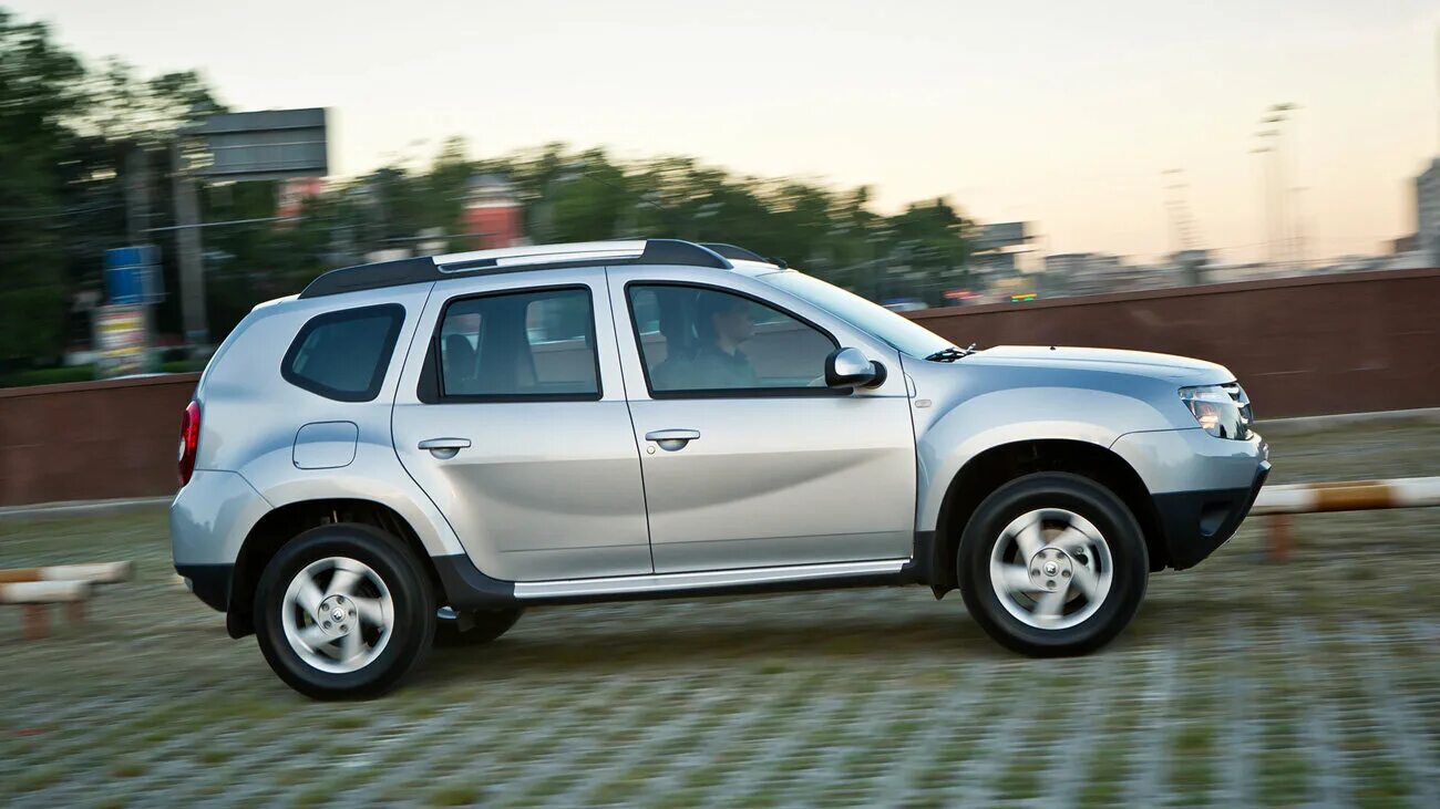 рено дастер 2014г. Renault duster dark grey 2021. рено дастер 2о14. рено дастер 2015 коричневый. ренаулт дастер коричневый.