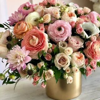 Цветы на день рождения какие лучше