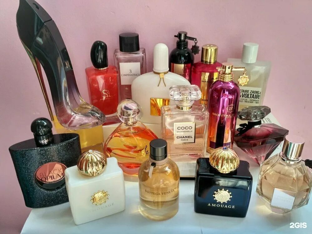красивые духи. красивые духи. парфюм картинка. парфюм картинка. коллекция парфюма.