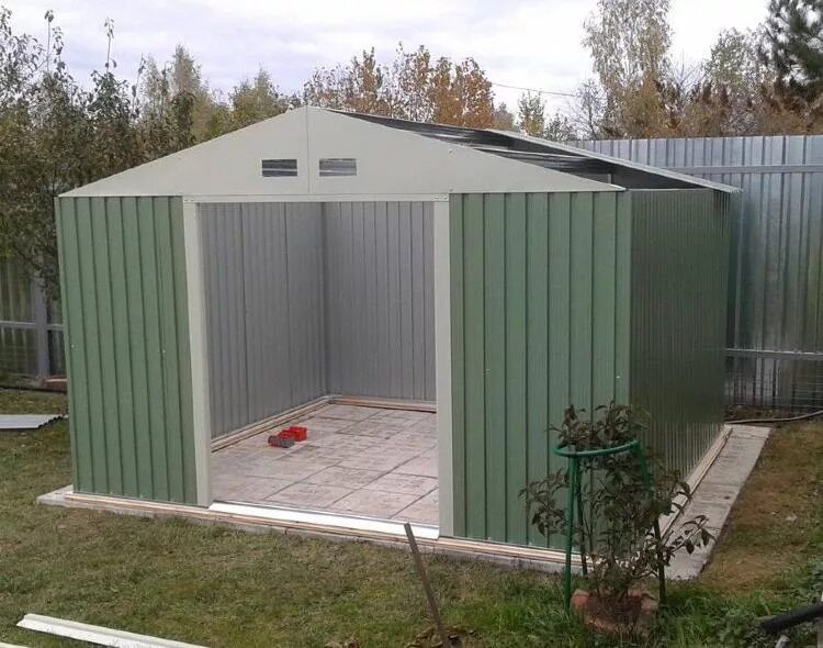 Хозблок из профнастила. Металлический сарай «greenstorage». металлический хозблок &quot;арчер&quot; g. хозблок greenstorage sally a. сарай металлический s1001a.