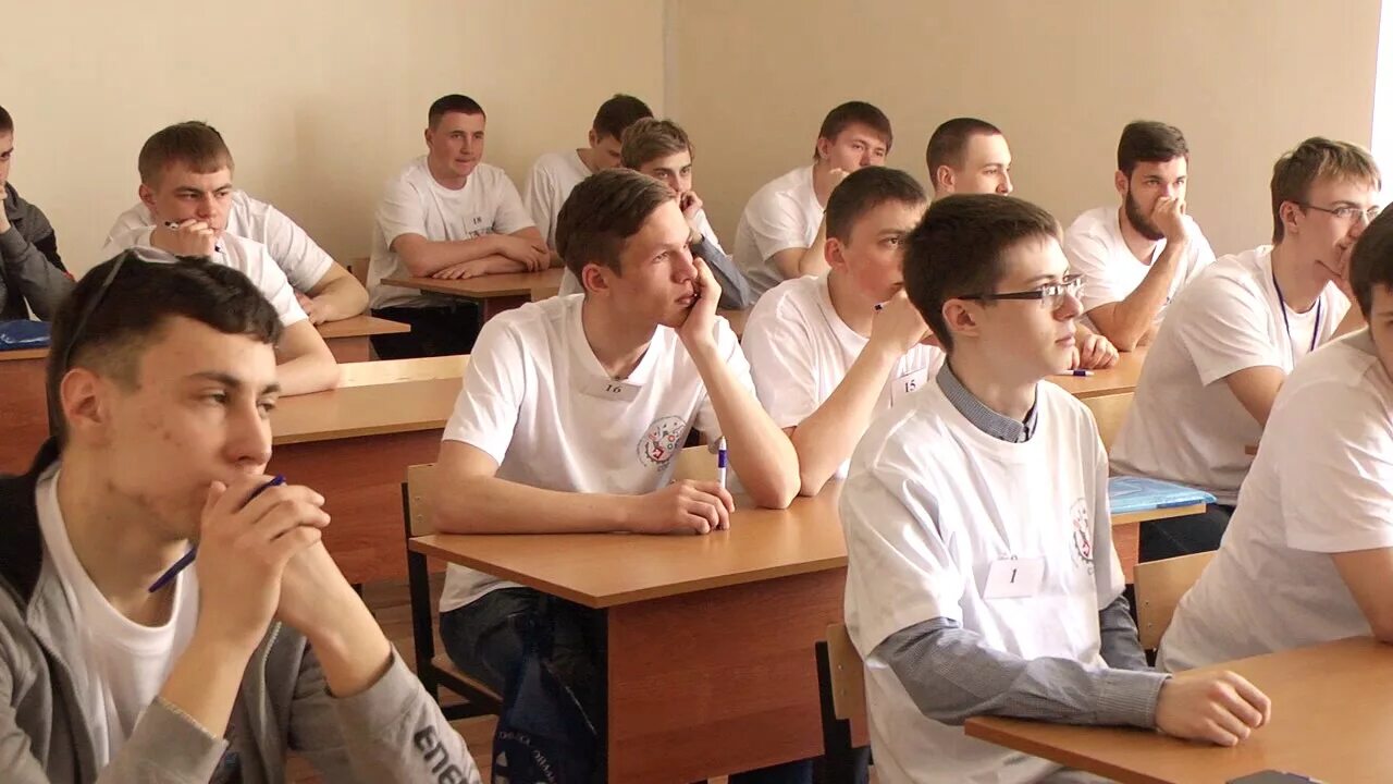 Железногорский горно-металлургический колледж. Омский строительный колледж омск 33 северная. Технически огарно коледж омск. Профессии в училище. Колледжи после 9 омск для мальчиков.