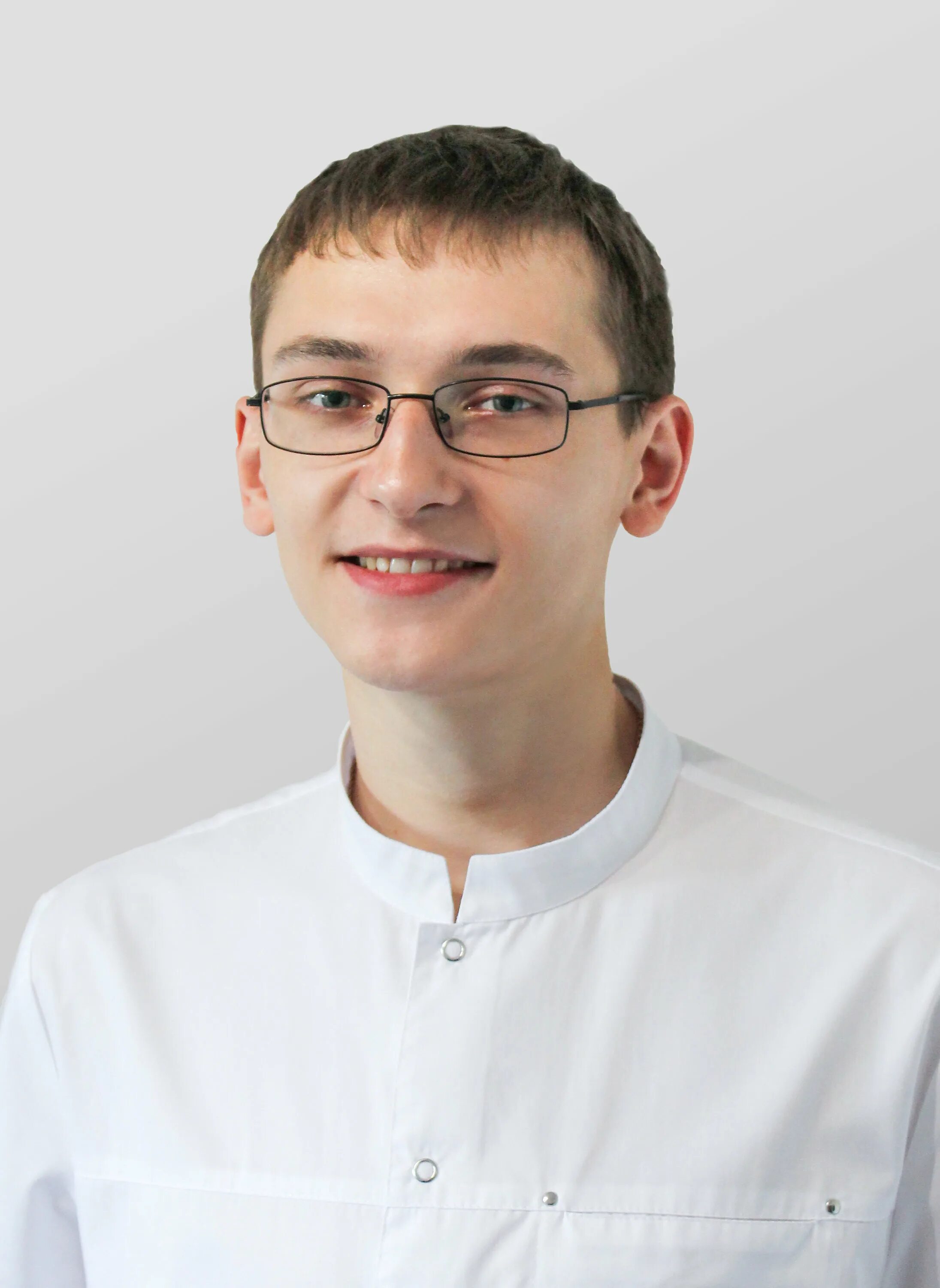 Врач бугаев