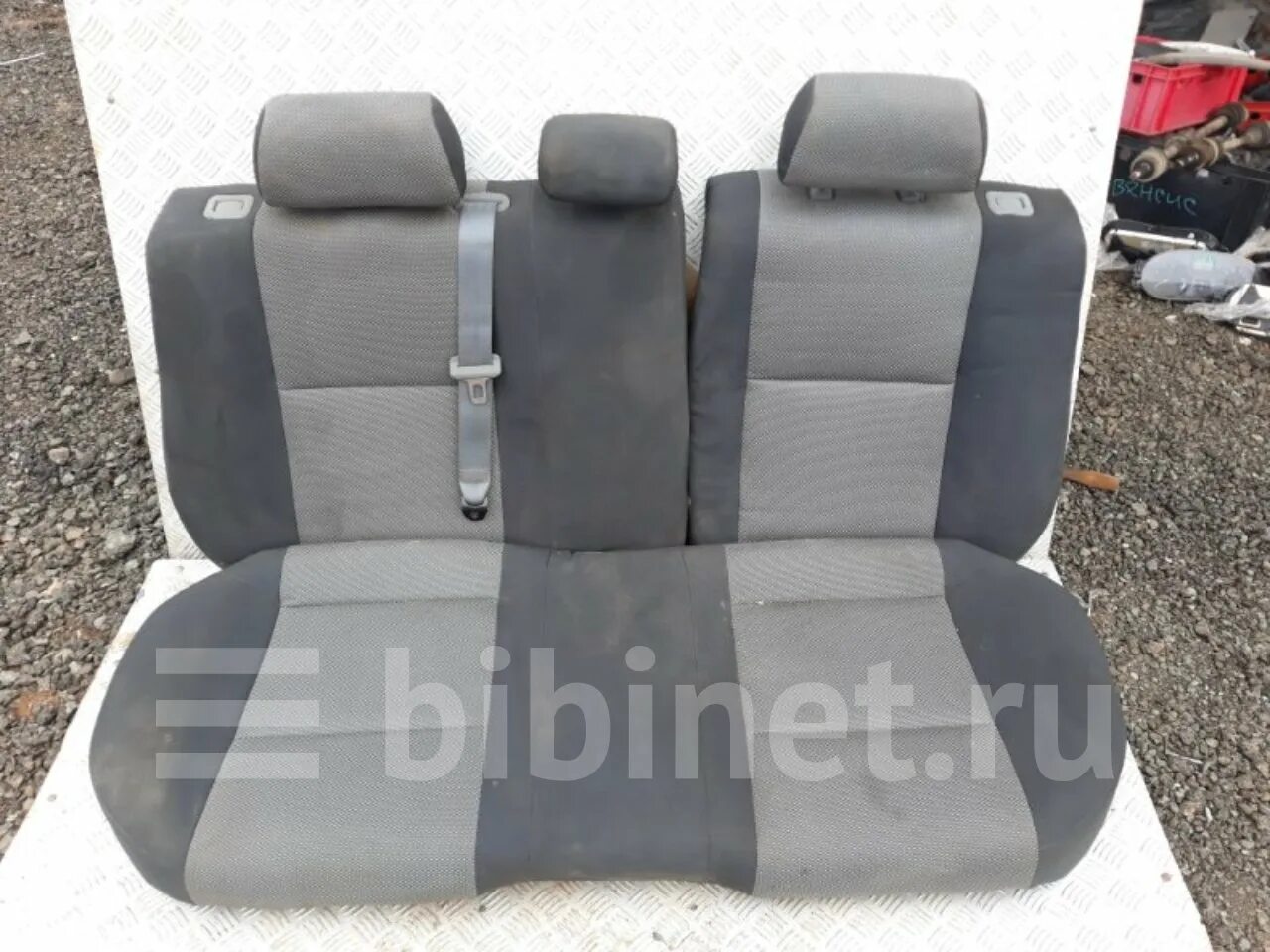 Сиденья шевроле лачетти седан. Задний ряд сидений шевроле лачетти хэтчбек. Сиденья шевроле лачетти. Подлокотник задний lacetti. Задний диван шевроле лачетти.