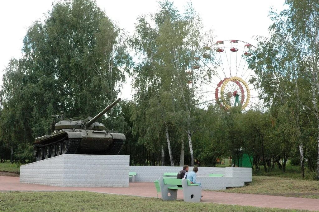 Туймазинский сайт башкортостан. Туймазы города Башкортостана. Памятники города Туймазы. Достопримечательности города Туймазы. Туймазы танк.