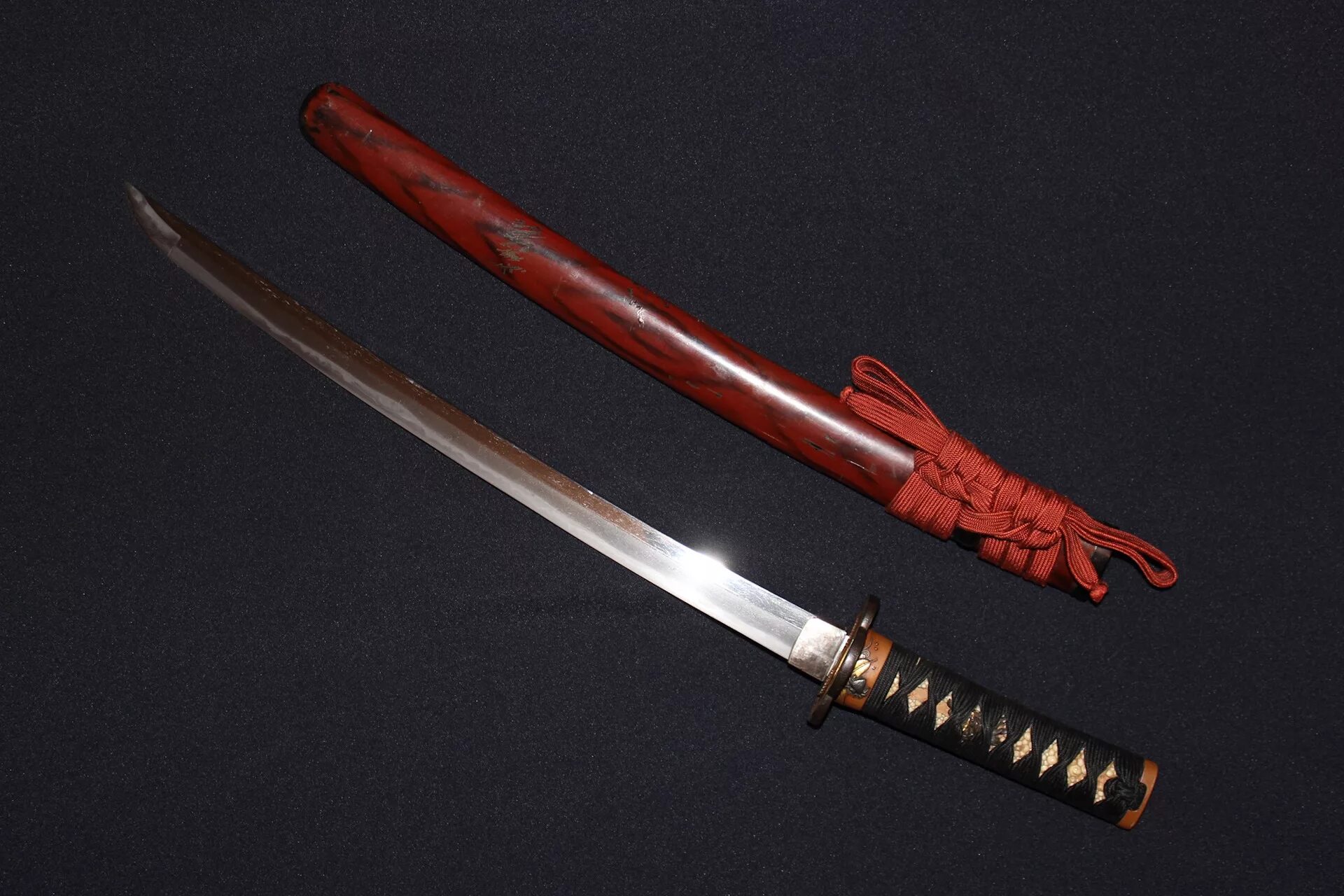 Короткий японский меч. Катана вакидзаси и танто. Вакидзаси, (сёто, кодати). Вакидзаси танто. Катана и вакидзаси Тати и танто.