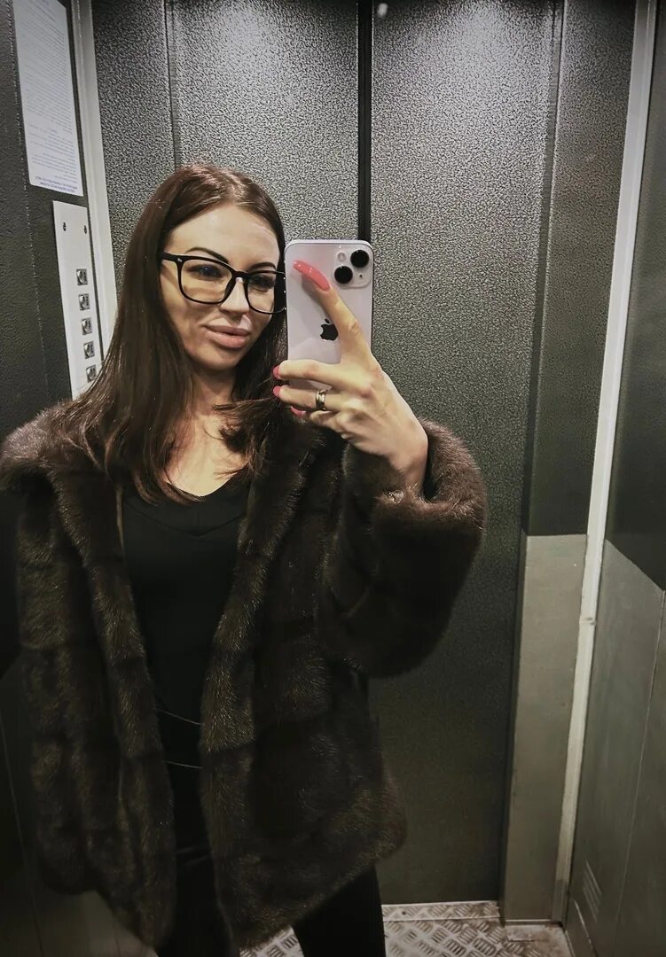 Селфи 2025. Селфи 2025