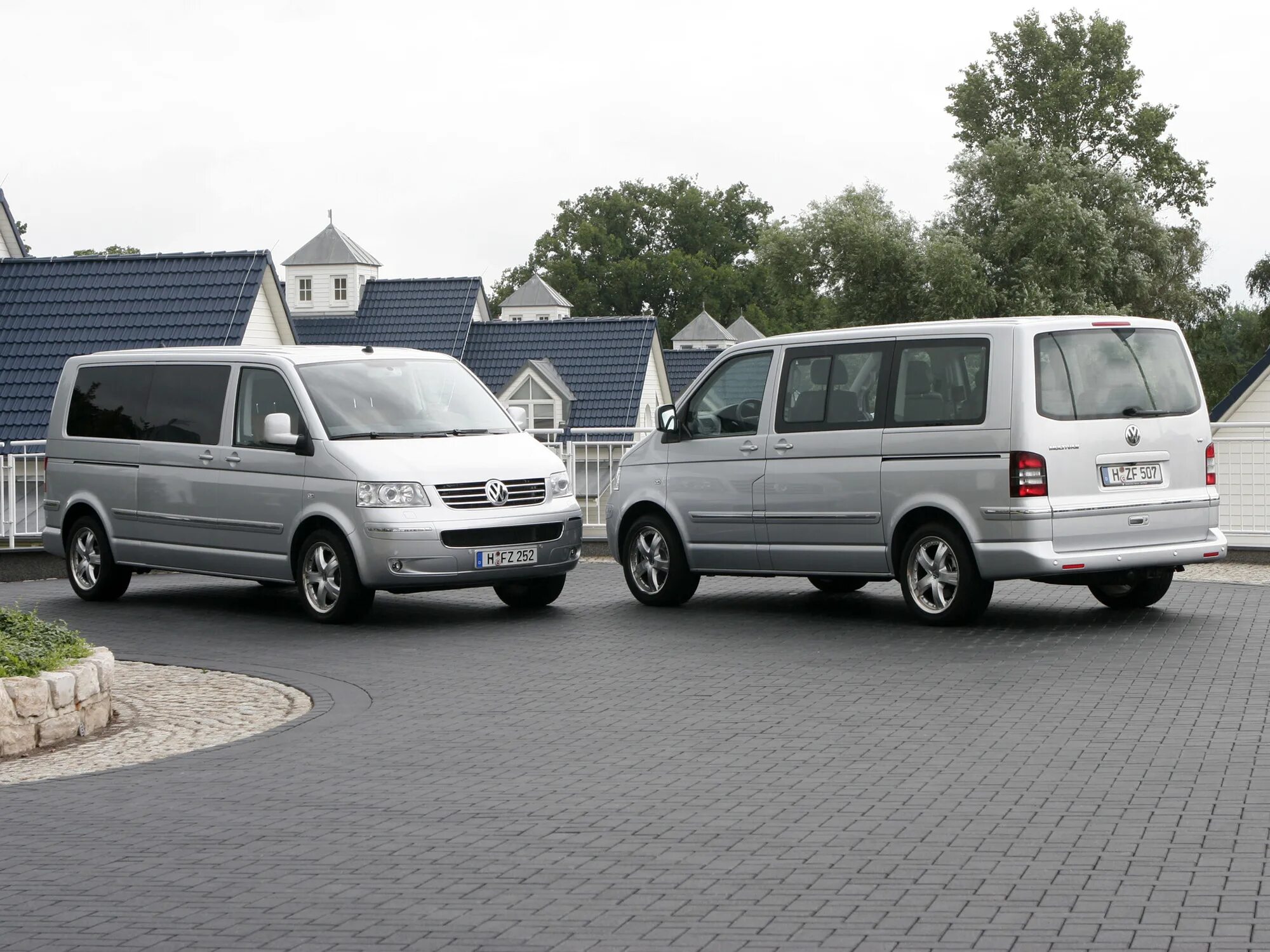 Фольксваген Мультивен т5. Volkswagen Transporter, Caravelle, Multivan с 2003. Multivan t5 2003. Фольксваген т5 2003. Фольксваген т5 мультиван