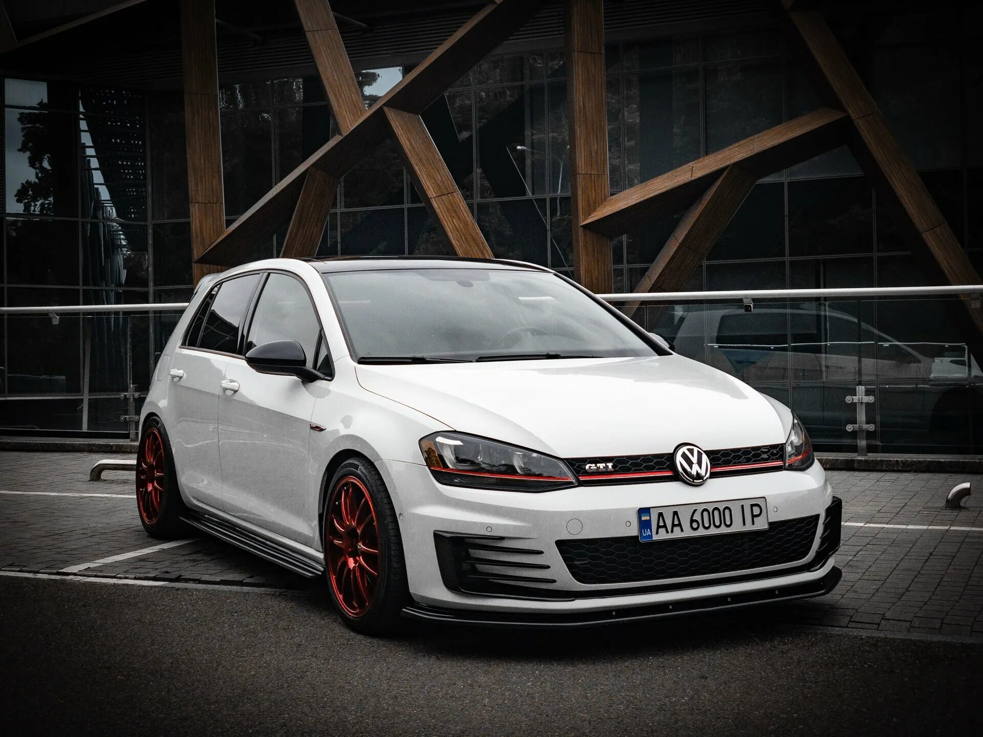 Volkswagen mk7. Фольксваген гольф GTI mk7. Фольксваген Golf GTI mk7. Volkswagen Golf GTI MK7.5. Volkswagen Golf 7 GTI.