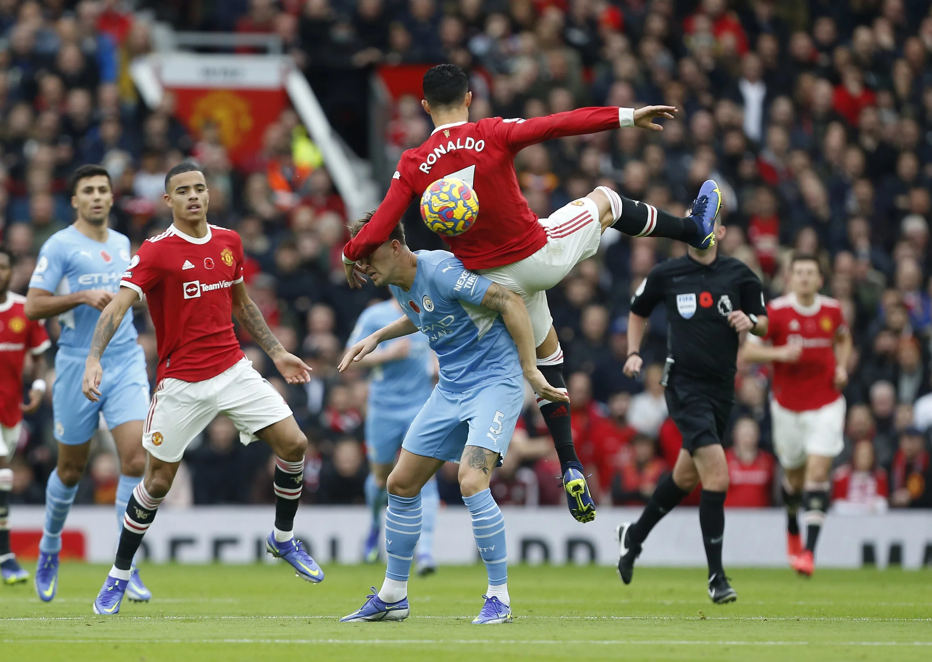 Дерби Манчестер Юнайтед Манчестер Сити. Manchester United vs Manchester City. Ман Сити ман Юнайтед Роналду.