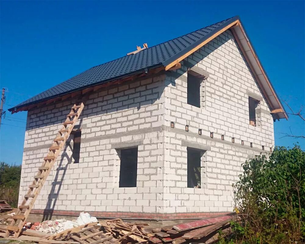 Дома из газобетонных блоков. Дом из блоков. Строительство домов из газоблока под ключ. Дом из газобетона. Дом из газобетона.