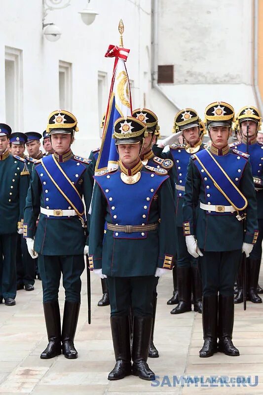 Кремлевская форма. Президентский полк церемониальная форма. Форма ФСО президентский полк. Президентский полк парадная форма. Филякин президентский полк.