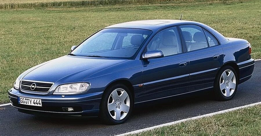 Опель омега купить в россии. Opel Omega 2003. Opel Omega 2. Опель Омега б 2003. Opel Omega 2000.