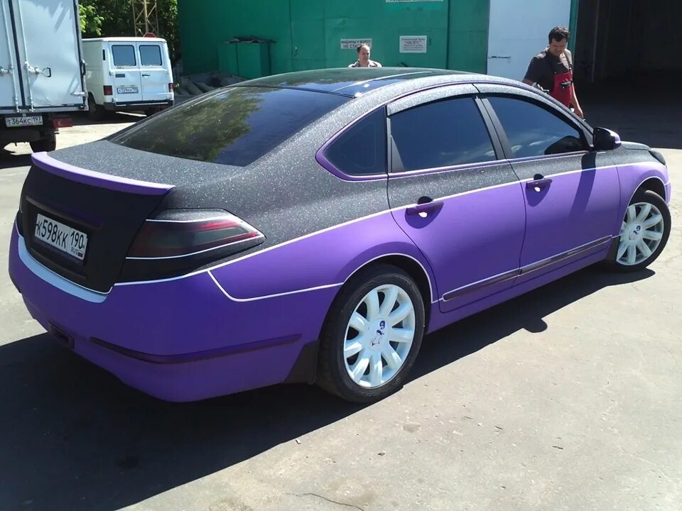 Рено Меган 2 фиолетовый. Opel Vectra фиолетовая. Рено Меган 2 фиолетовый перламутр. Рено Лагуна 3 цвет фиолетовый.
