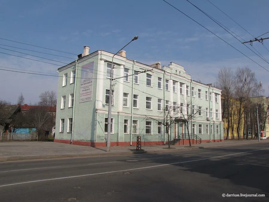 Социально гуманитарный колледж могилев. Экономический колледж Могилев.