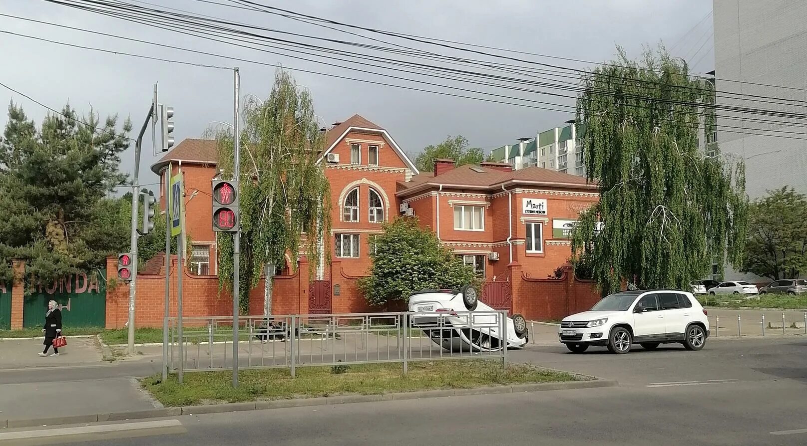 Воронежском универе видеокамеры запечатлили как директор
